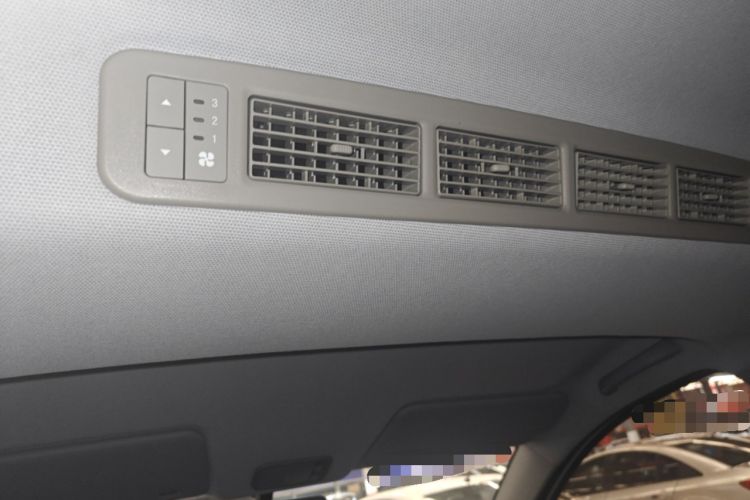 Used Wuling Hongguang New Energy 2024 All-Electric Model 300KM Standard Version Headliner