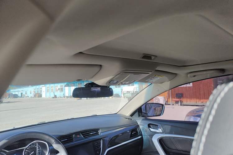 Used Geely Auto Emgrand 2017 Sedan Million Edition 1.5L Manual - Upward Version