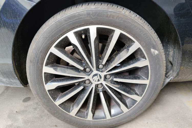 Used Skoda Superb 2016 TSI330 DSG Smart Drive Edition