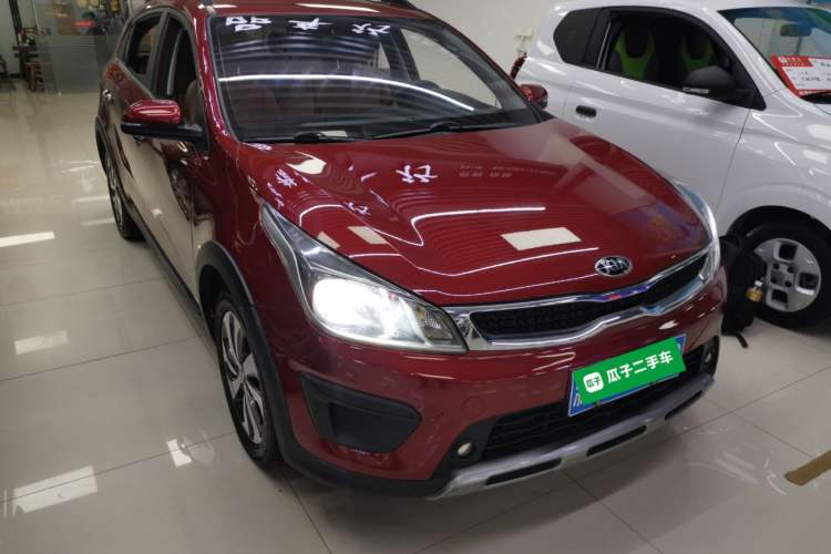 Used Kia KX Cross 2017 1.4L AT GLS Front Right 45 Deg