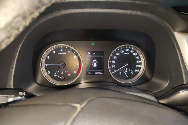 Used Hyundai Tucson 2015 1.6T Dual-Clutch Two-Wheel-Drive Smart Model