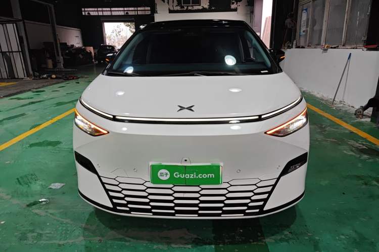 Used XPeng X9 2024 610 Long-Range Pro
