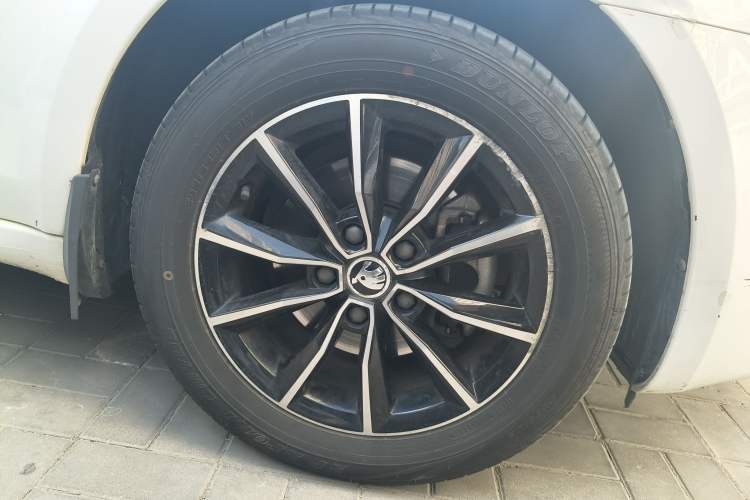 Used Skoda Octavia 2017 1.6L Automatic Smart Drive Edition
