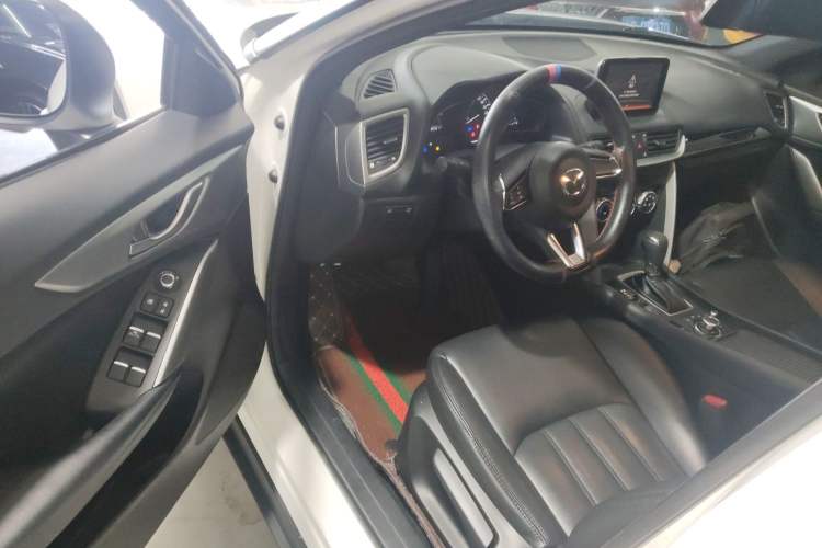 Used Mazda CX-4 2018 2.0L Automatic Two-Wheel Drive Blue Sky Dynamic Version China V Standard