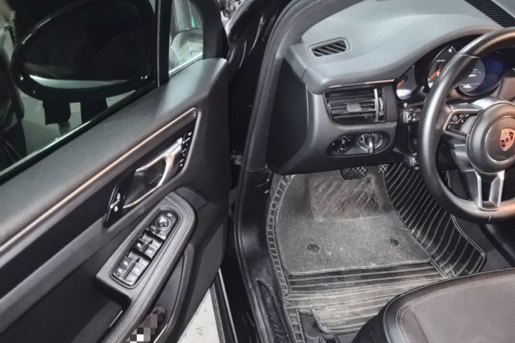 Used Porsche Macan 2018 Macan 2.0T
