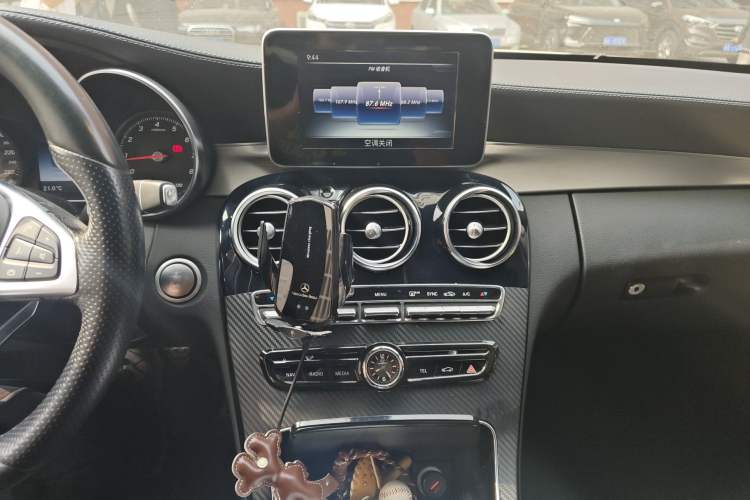 Used Mercedes-Benz C-Class 2016 C 200 4MATIC Coupe Audio And AC Panel