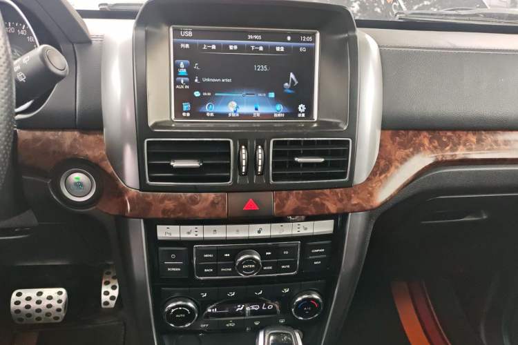 Used BAIC Off-Road BJ80 2016 2.3T Automatic Prestige Edition