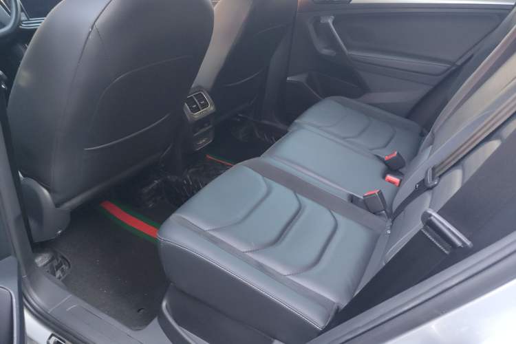 Used Volkswagen Tiguan L 2019 330TSI Automatic Two-Wheel Drive Smart Luxury Version China V Emission Standard