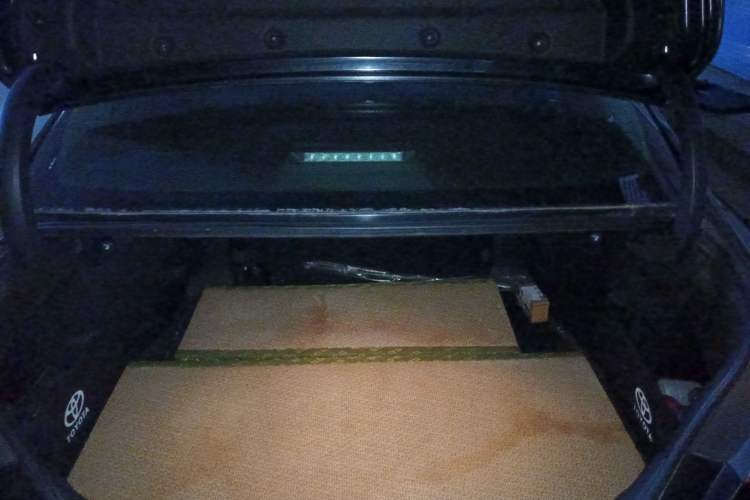 Used Toyota Camry 2018 2.0E Leading Edition
