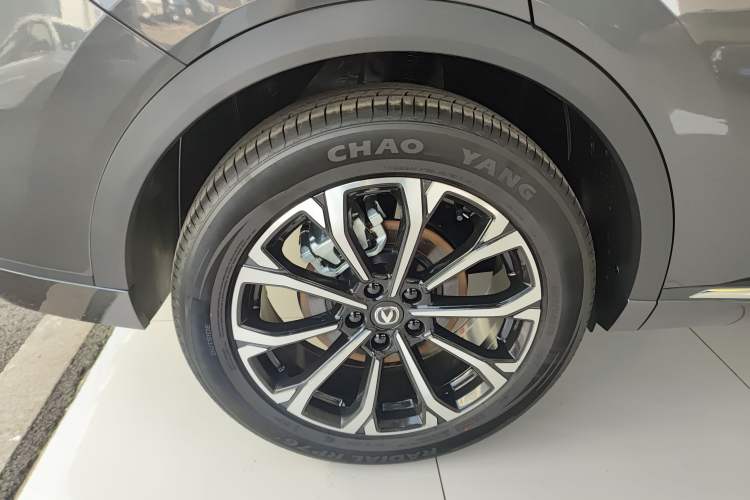 Used CHANGAN CS55PLUS PHEV 2025 Smart New Blue Whale 125km Ultra-Range Edition Exterior 5