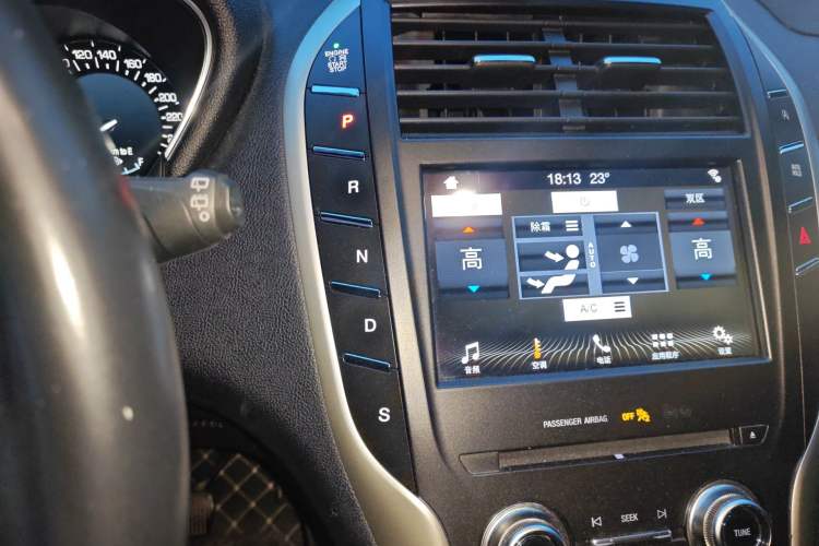 Used Lincoln MKC 2019 2.0T Two-Wheel Drive Luxury Edition China VI Standard
