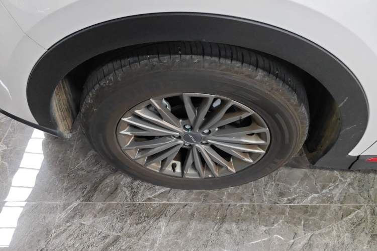 Used JETOUR X70 2023 1.5T DCT Beyond PRO+ Edition 5-Seater
