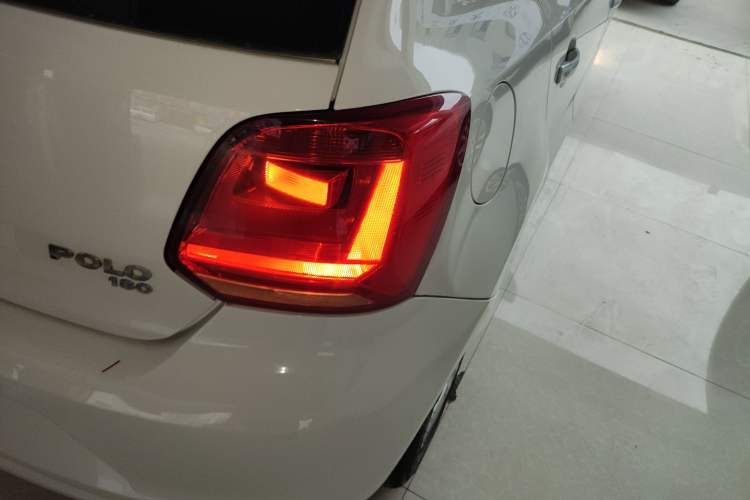 Used Volkswagen Polo 2018 1.5L Automatic Advanced Driving Model Right Rear Taillight