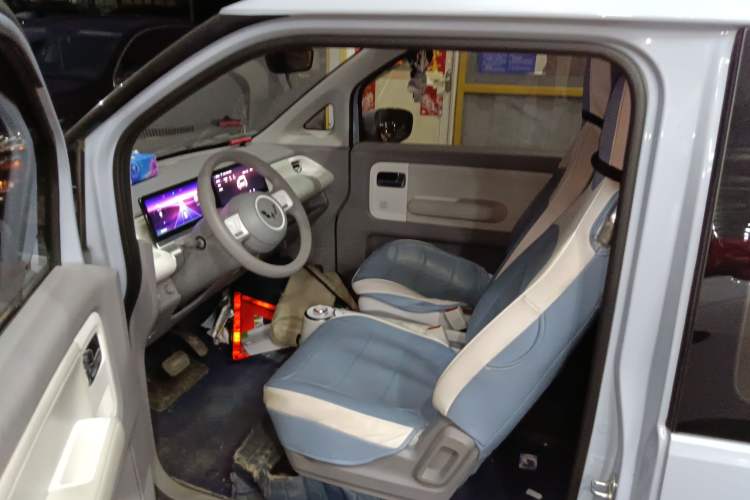 Used Wuling Air ev 2023 - Four Seats - Advanced Edition
