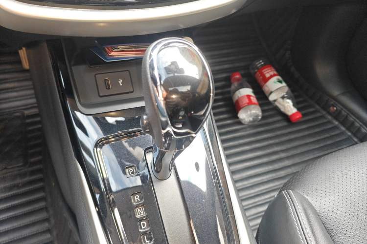 Used Nissan Tiida 2021 1.6L CVT Smart Drive Edition Gear Lever