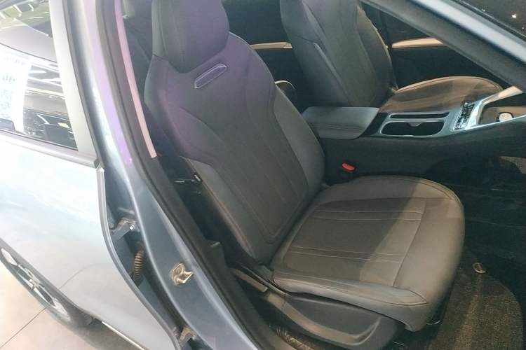 Used Geely Galaxy Geome 2025 UP 410km Exploration Edition Right Front Seat