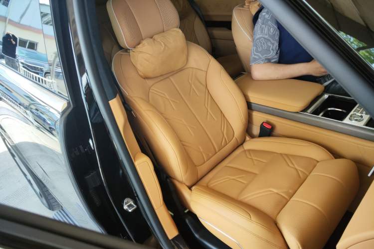 Used Zeekr 9X 2025 Hyper Edition Right Front Seat