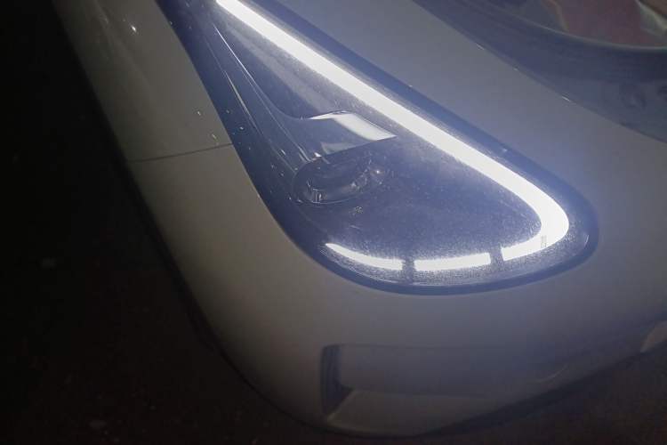 Used Geely Galaxy Geome 2025 UP 410km Exploration Edition Right Front Headlight