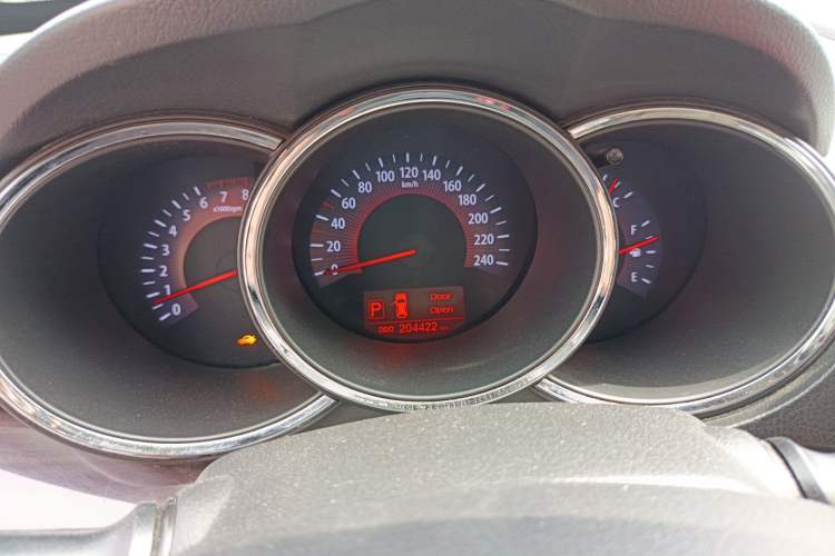 Used Kia Sorento 2012 2.4L Gasoline Supreme Edition