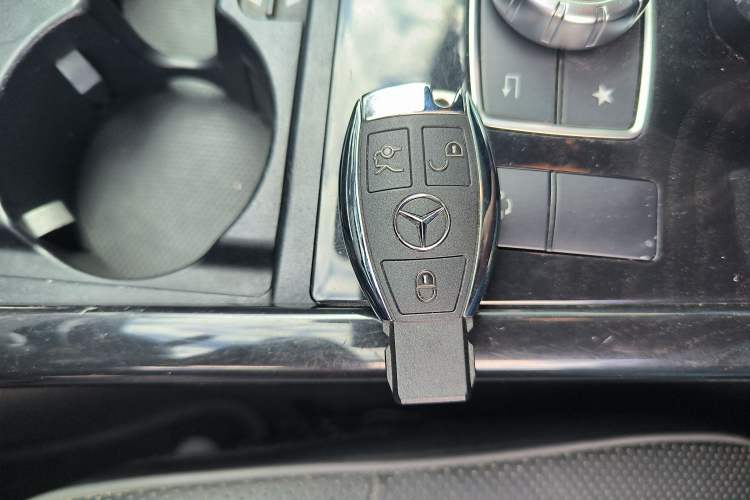 Used Mercedes-Benz E-Class 2015 E 320 L Sport Luxury Model