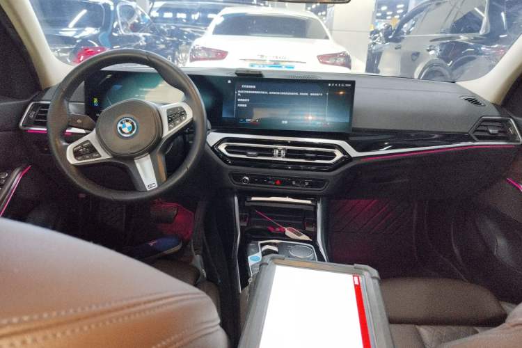 Used BMW i3 2022 eDrive 35 L