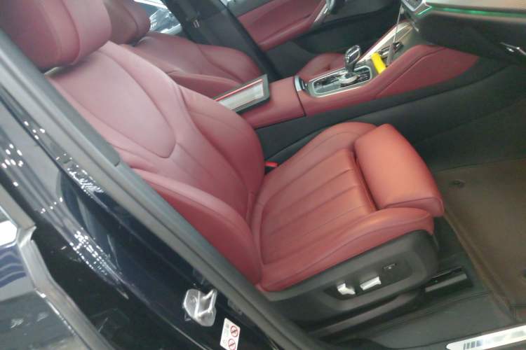 Used BMW X6 2021 xDrive40i M Sport Package
