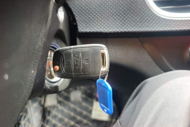 Used Baojun 730 2019 1.5L Manual Fashion Model 7-seater China VI
