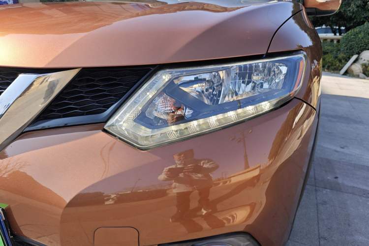 Used Nissan X-Trail 2014 2.5L CVT Leading Edition 4WD