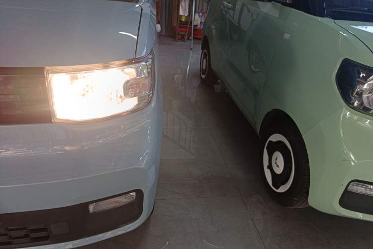 Used Wuling Hongguang MINIEV 2020 Enjoyment Model Lithium Iron Phosphate