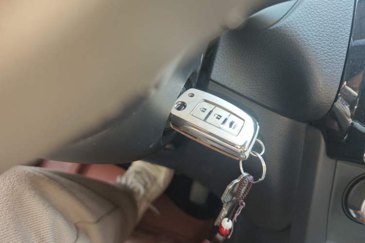 Used Nissan Sylphy 2022 Classic 1.6XE CVT Comfort Edition Vehicle Key