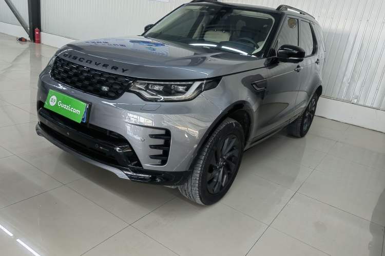 Used Land Rover Discovery 2023 Revised Version 360 PS R-Dynamic S