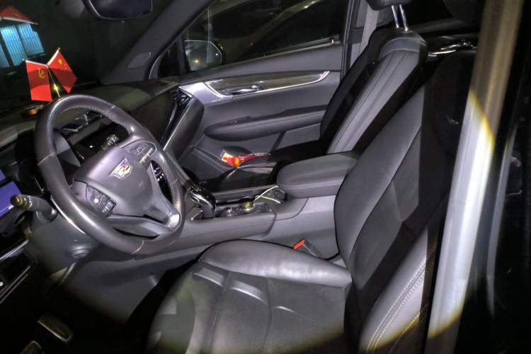 Used Cadillac XT6 2020 Revised Version 28T Six-Seater Four-Wheel Drive Leading Sporty Edition
