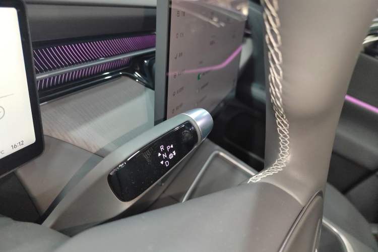 Used XPeng G6 2025 625 Long-Range Max Flagship Edition