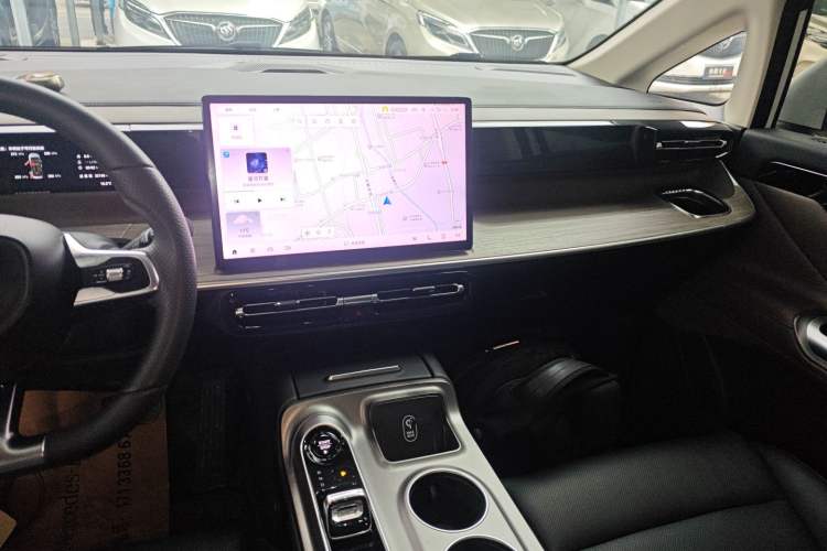 Used GAC Trumpchi E8 2024 Honor Series 2.0L Honor Edition