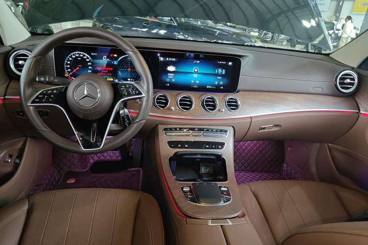 Used Mercedes-Benz E-Class New Energy 2023 E 350 e L Plug-in Hybrid Sedan
