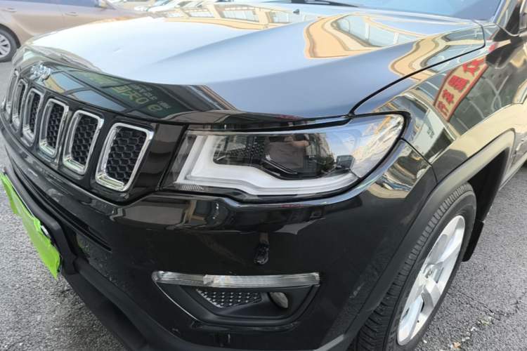 Used Jeep Compass 2017 200T Automatic Family Edition