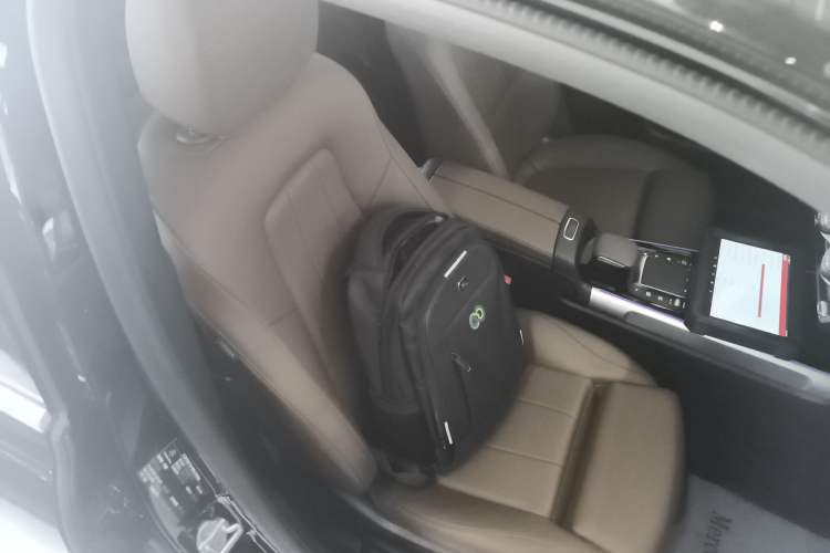 Used Mercedes-Benz GLB 2023 GLB 220 Fashion Model