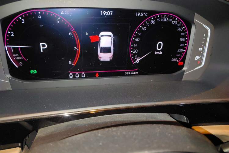 Used Volkswagen Passat 2020 Revised Version 330TSI Luxury Edition China VI Standard