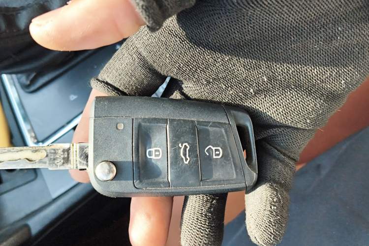 Used Volkswagen Lamando 2015 230TSI DSG Fashion Edition
