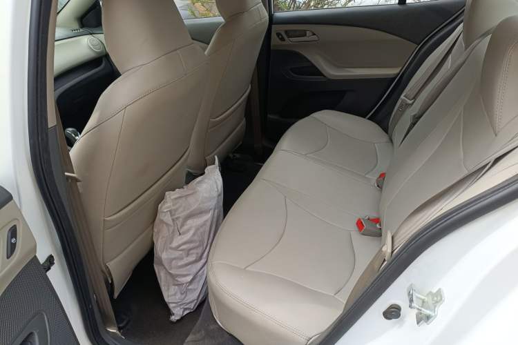 Used Chevrolet Sail 2015 Sail 3 1.3L AMT Ideal Edition Left Rear Seat