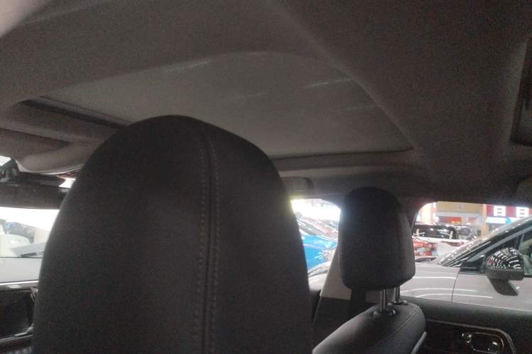 Used Citroen C6 2021 400THP Comfort Edition
