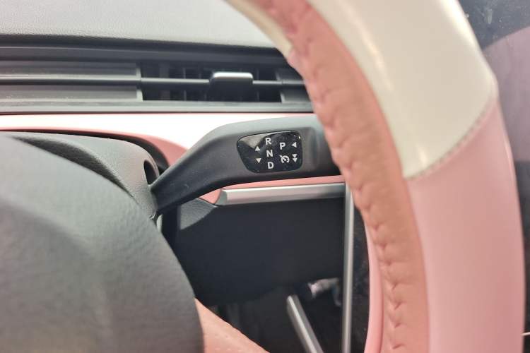 Used NETA V 2022 Chao 400 Lite Pink Custom Edition