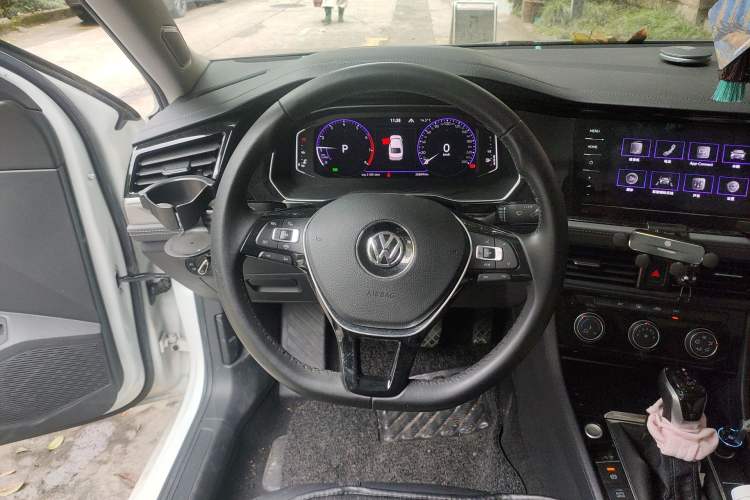 Used Volkswagen Sagitar 2022 280TSI DSG Flyover Edition
