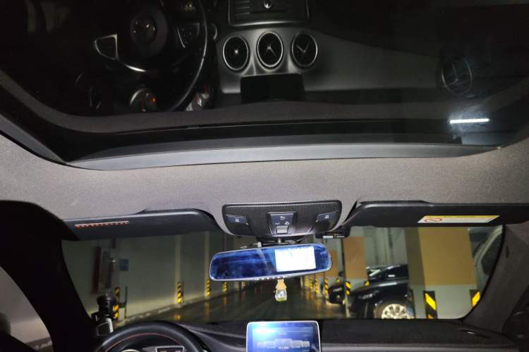 Used Mercedes-Benz CLA 2015 CLA 220 4MATIC
