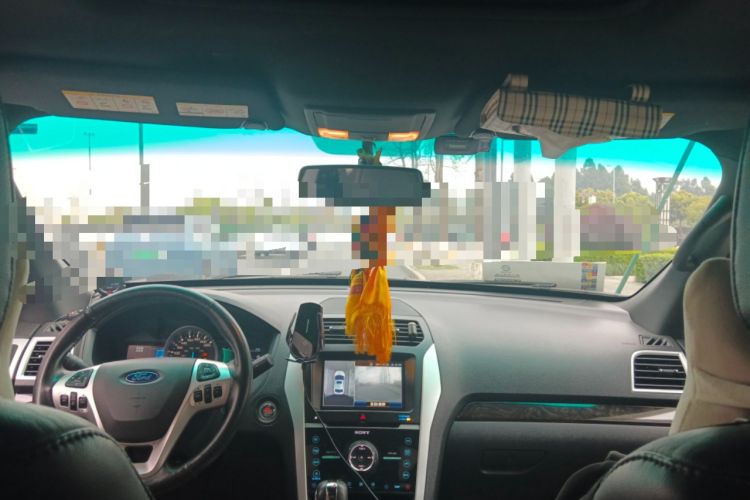 Used Ford Explorer 2013 3.5L Deluxe Model