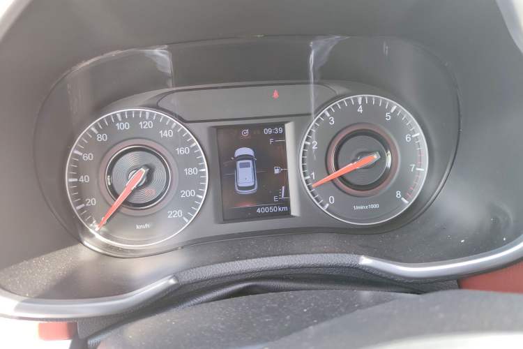 Used Brilliance V3 2017 1.5L Manual Smart Model