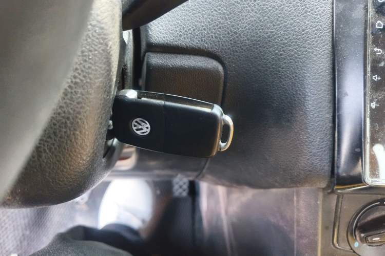 Used Volkswagen Polo 2014 1.4L Manual Fashion Edition
