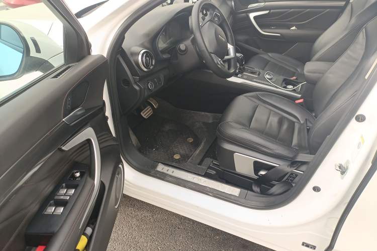 Used Wey VV7 2017 2.0T Flagship Model