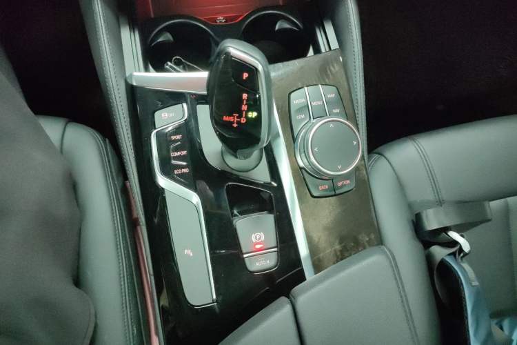 Used BMW 5 Series 2019 Restyled 525Li M Sport Package Gear Lever