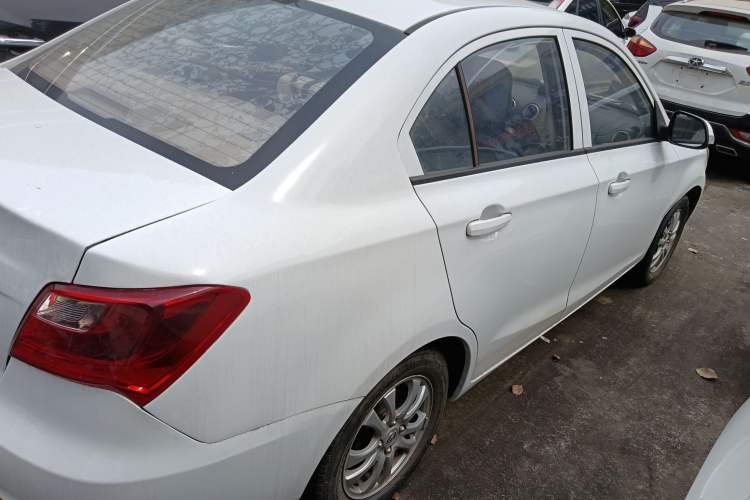 Used CHANGAN Alsvin V3 2015 1.4L Manual Meiman Model China IV Standard
